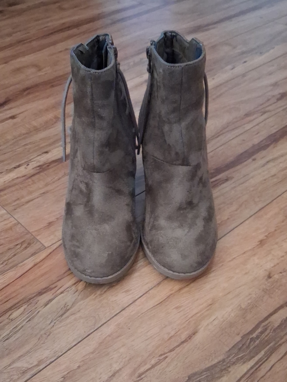 Women's Suede Ankle Boot in Taupe